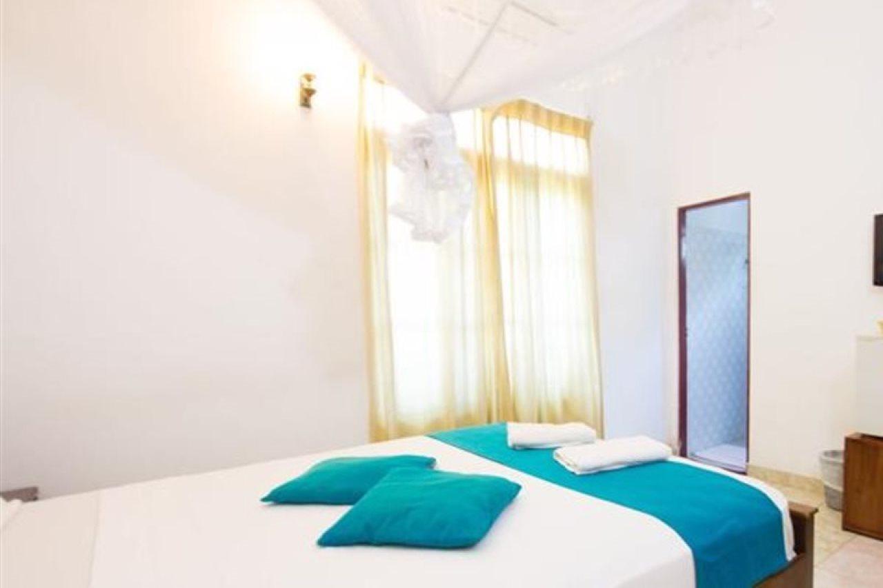 Hotel Empryean คาตุนายากา ภายนอก รูปภาพ