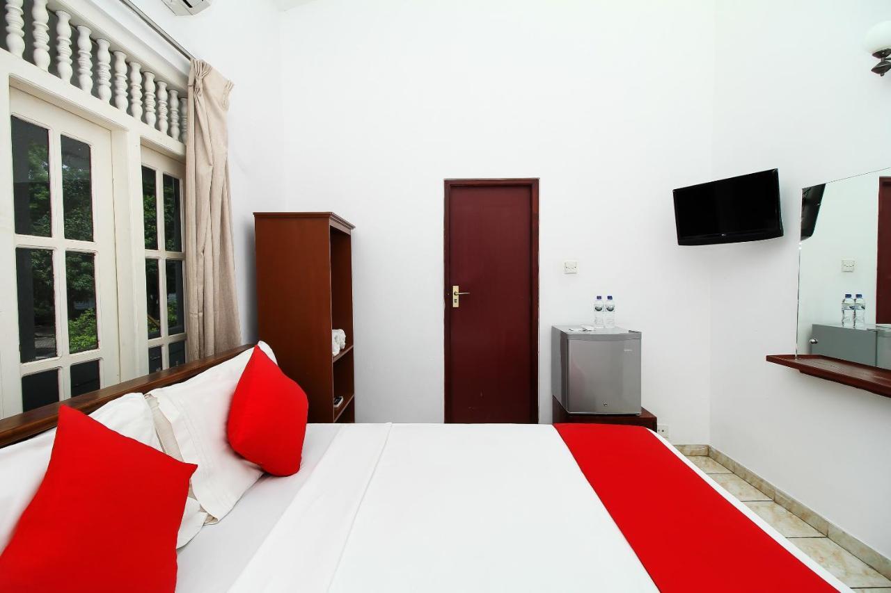 Hotel Empryean คาตุนายากา ภายนอก รูปภาพ