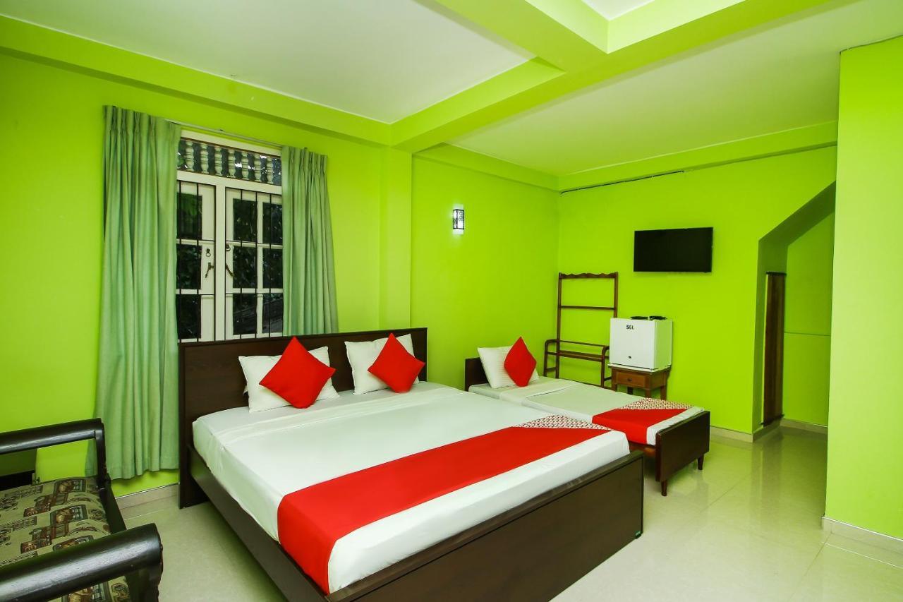 Hotel Empryean คาตุนายากา ภายนอก รูปภาพ
